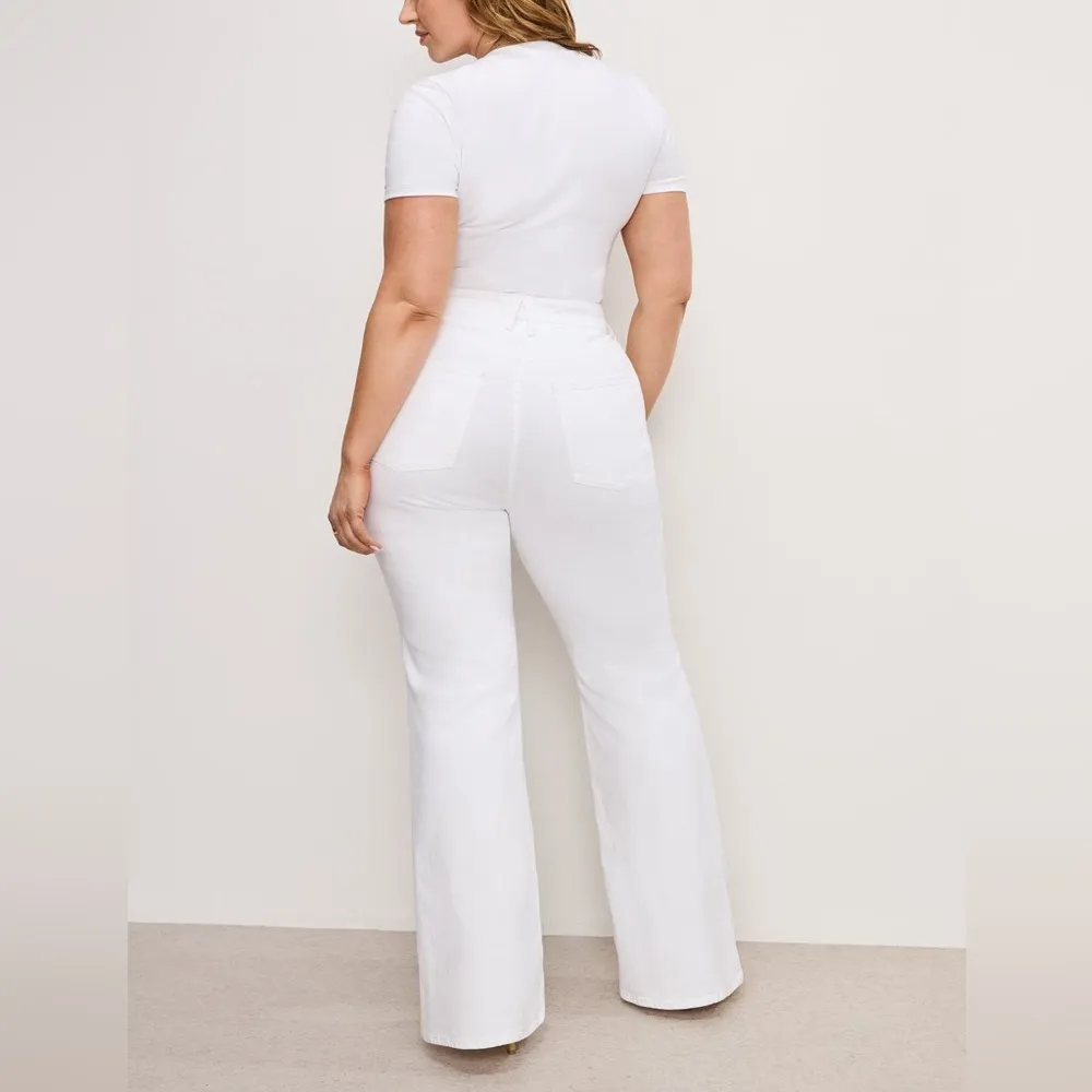 Good American Good Legs Flare Jeans - Size 15 - White -‎ NWT - Image 2