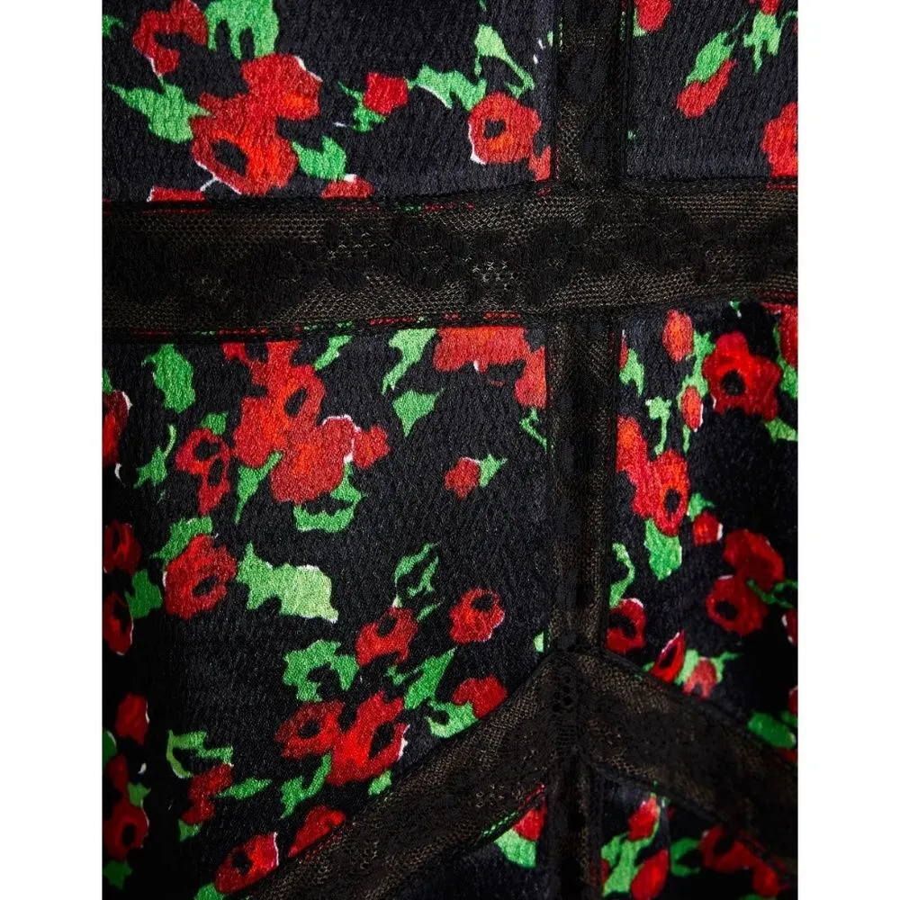 Valentino lace trim dress Size 4 - Image 4