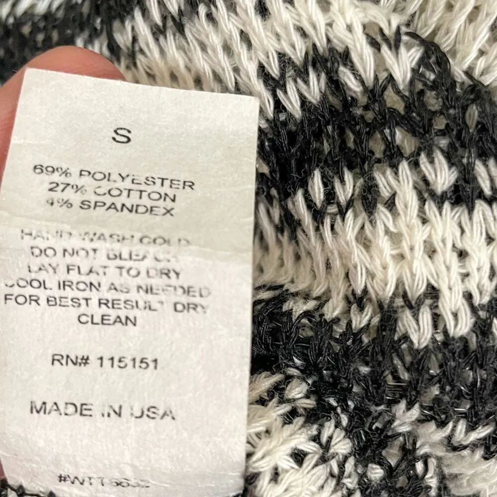 Romeo & Juliet Couture Black and White Striped Sweater, EUC, Size Small - Image 6