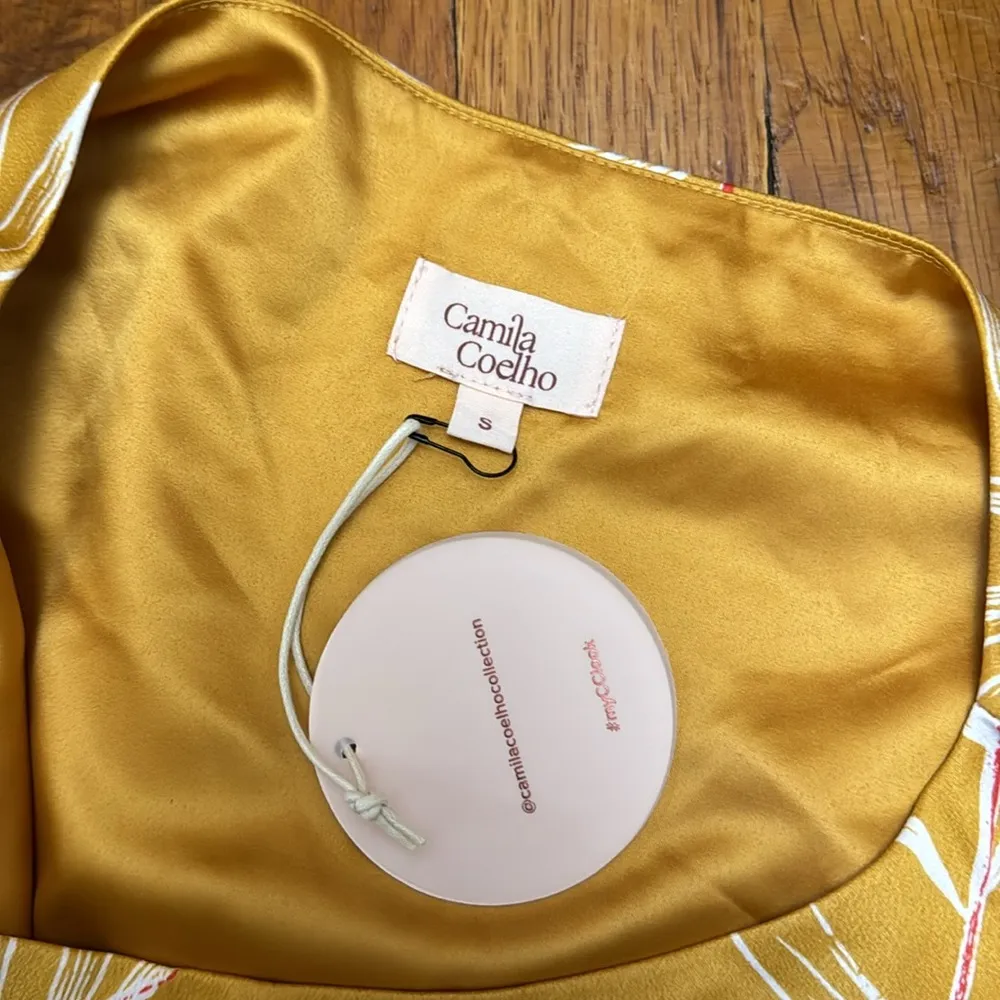 Camila Coelho  - Image 4