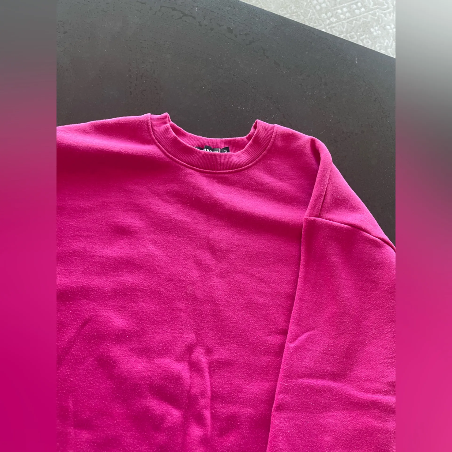 PLT FUCHSIA SWEATER SMALL - Image 6