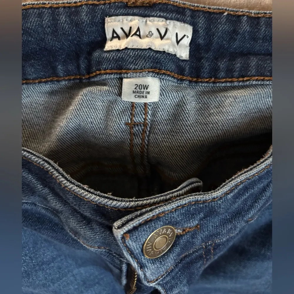 Ava & Viv Dark Blue Denim Cotton Shorts Women’s 20W - Image 2