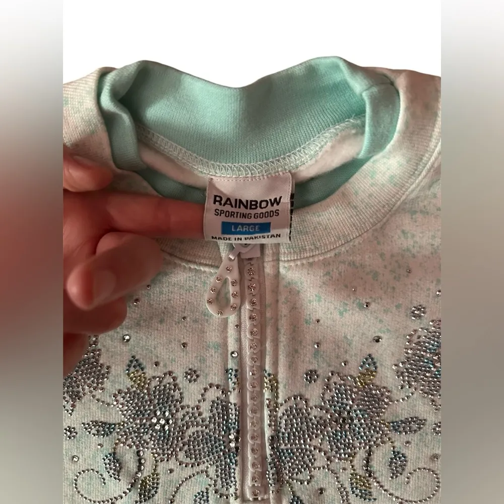 VINTAGE Rainbow Sporting Goods Large White & Aqua Splattered Floral Zip Sweater Blue - Image 9