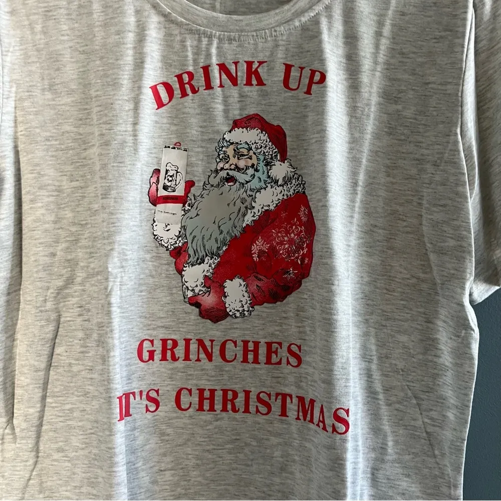 Takeyal Women’s Christmas Drink Up Tee Size L - Image 5