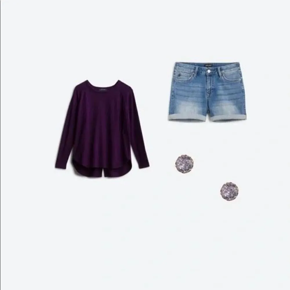 ✨Faith + Zoe Divara Button Back Pullover✨ Blue Size L - Image 4