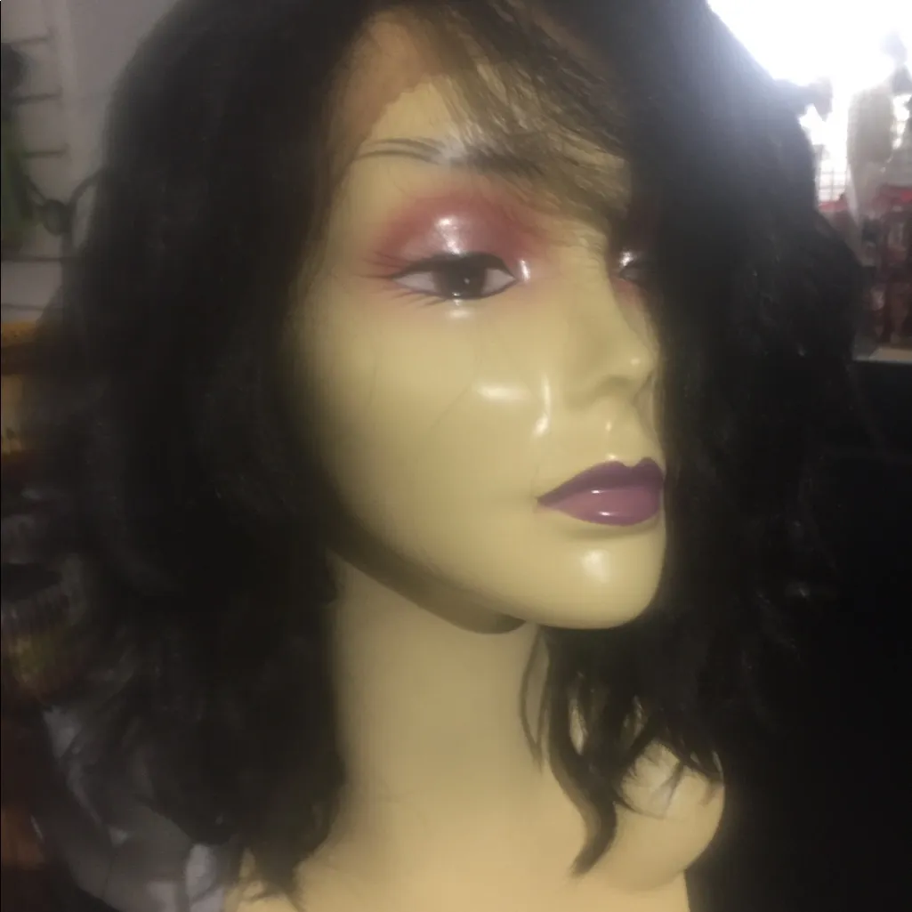 Black short wavy wig style wig Lacefront bob wig - Image 6