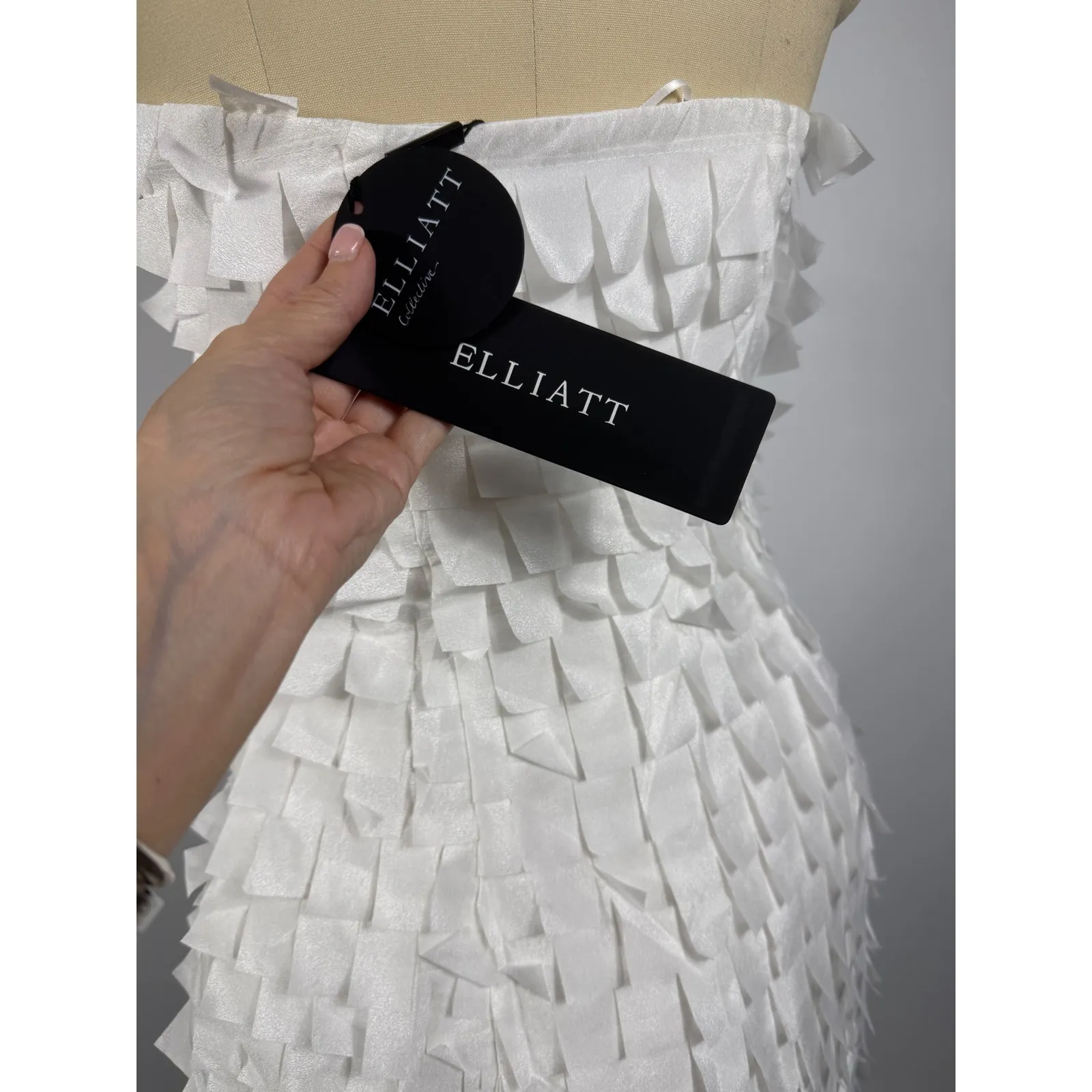 NWT Elliatt Hailey Strapless Mini Party Dress‎ In White Sz Small $269 - Image 9