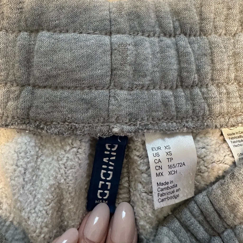 Gray Jogger Pants - Image 6