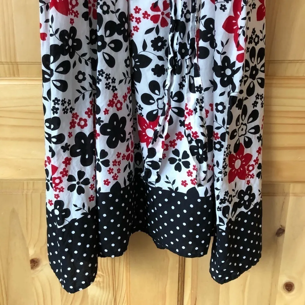 Vintage black white red floral and polkadot spaghetti strap dress Jr size small - Image 9