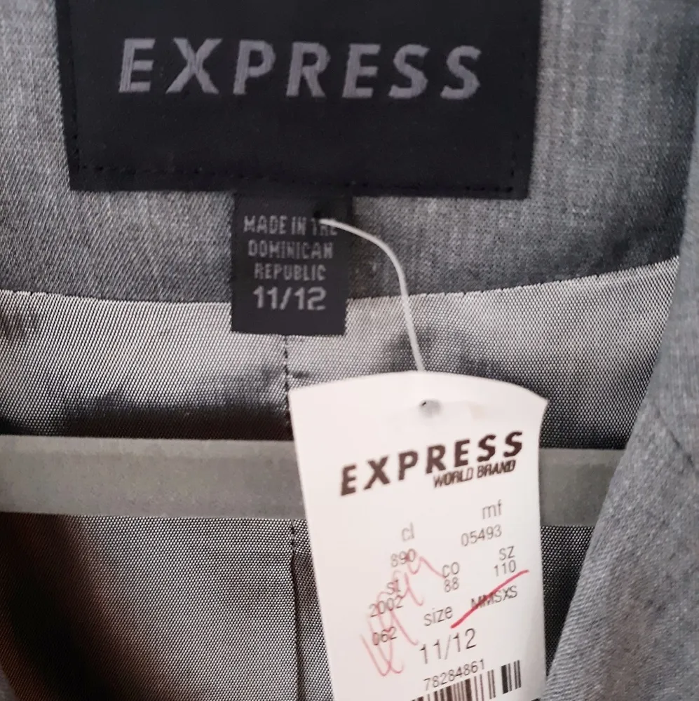 Express Gray Blazer NWT - Image 5
