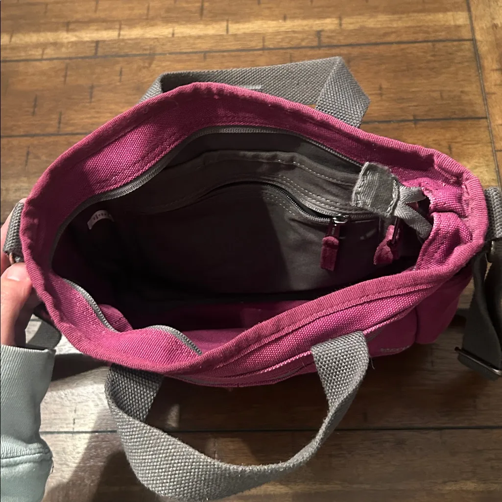 Duluth Trading Co Magenta Canvas Crossbody Bag Pink - Image 2