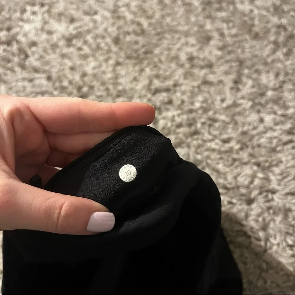 lululemon black pace rival skirt size 10 - Image 6