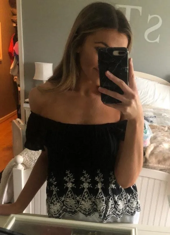 Off The Shoulder Top - Image 3