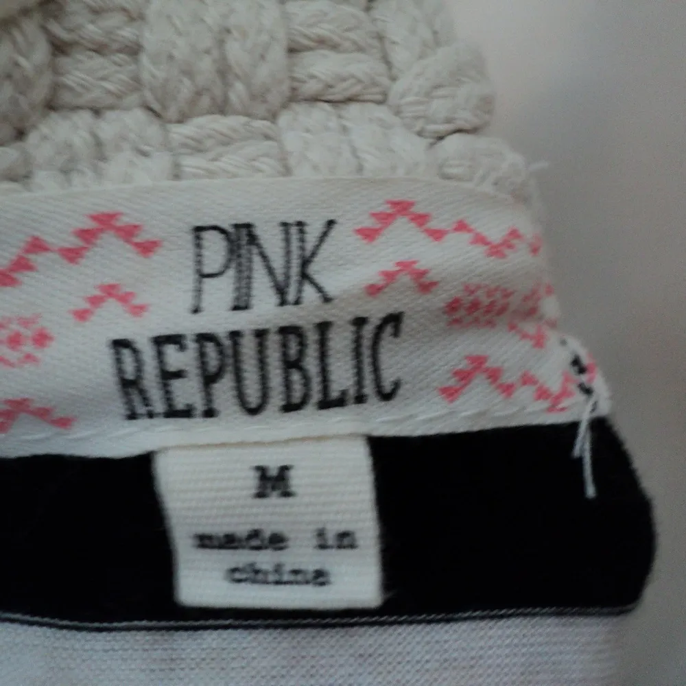 NEW Pink Republic Build-In Bra Fashion Dress Sz M - Image 5