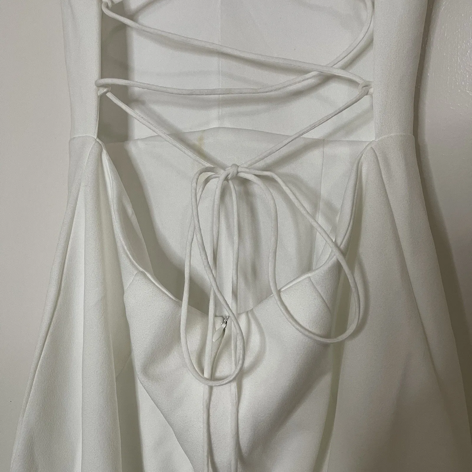 NEW! Hello Molly Take the Reigns White ruffle hem lace back mini dress US 6 Med - Image 7