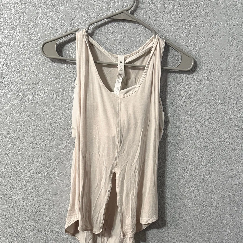 Lululemon Flow Y 2-1 Yoga Tank Top size 4 - Image 3