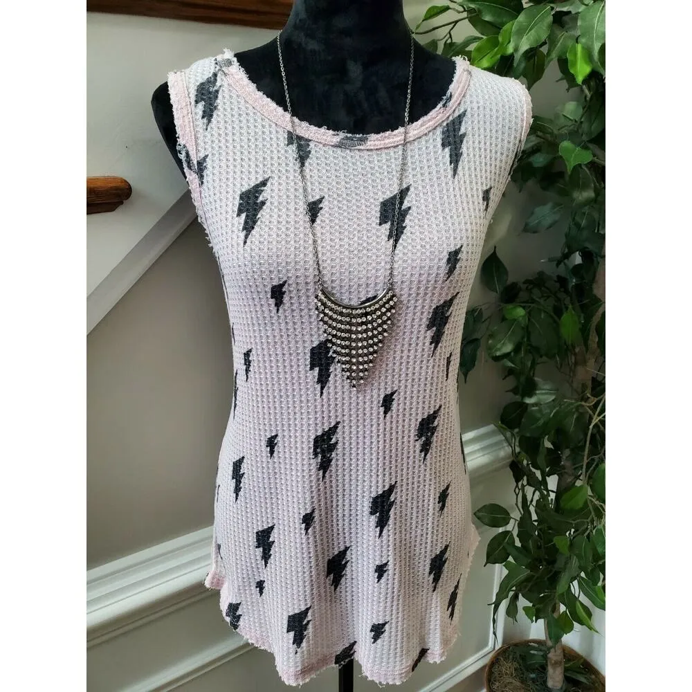 William Rast Women's Pink Polyester Round Neck Sleeveless Blouse Size X-Large - Image 2