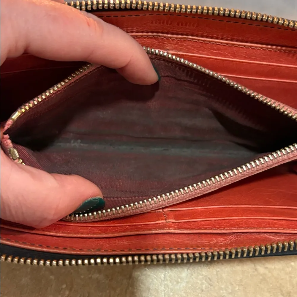 Miu miu wallet with dust bag. - Image 12