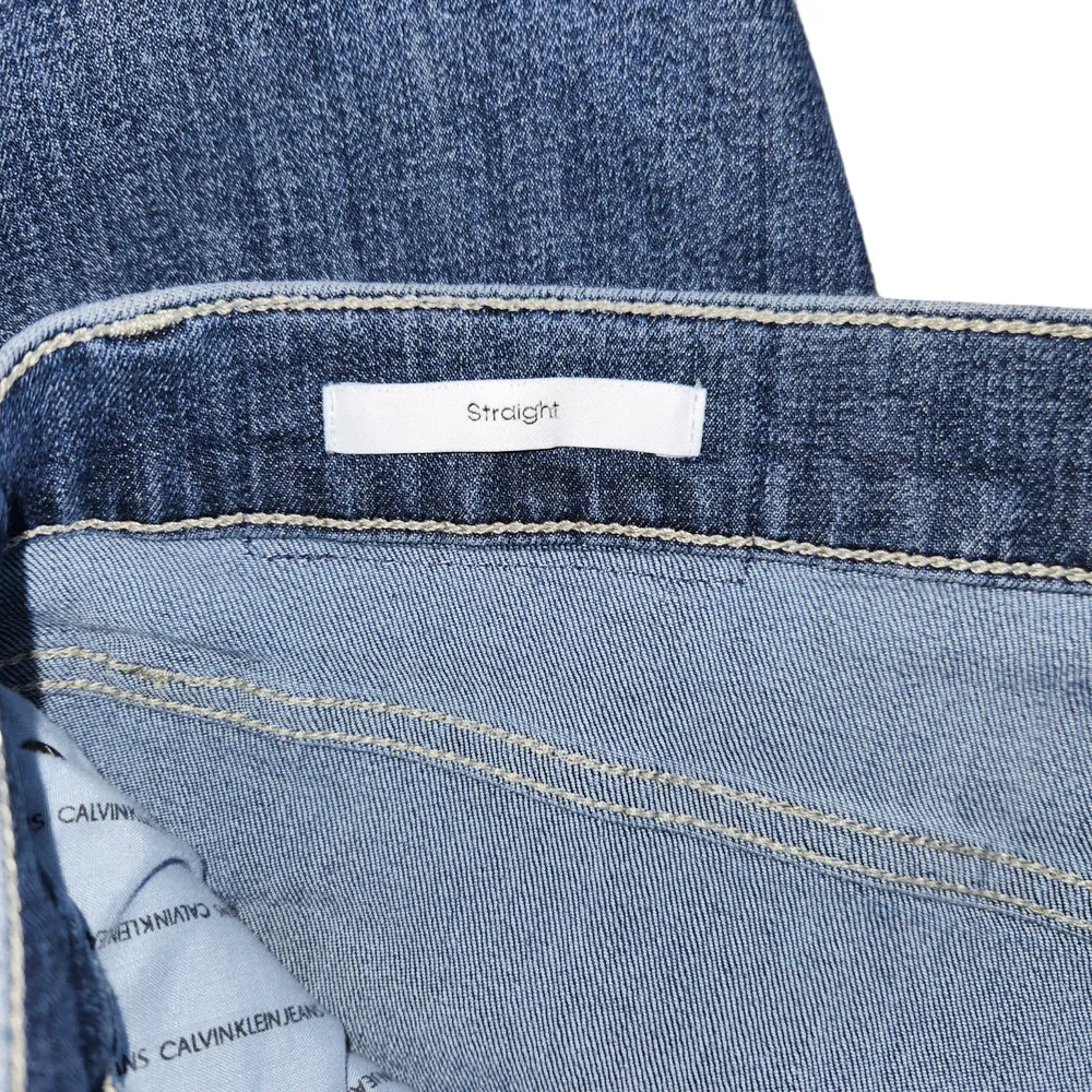 Calvin Klein Women's Straight Leg Jeans Medium Wash 36WX32L Casual Pants - Image 15