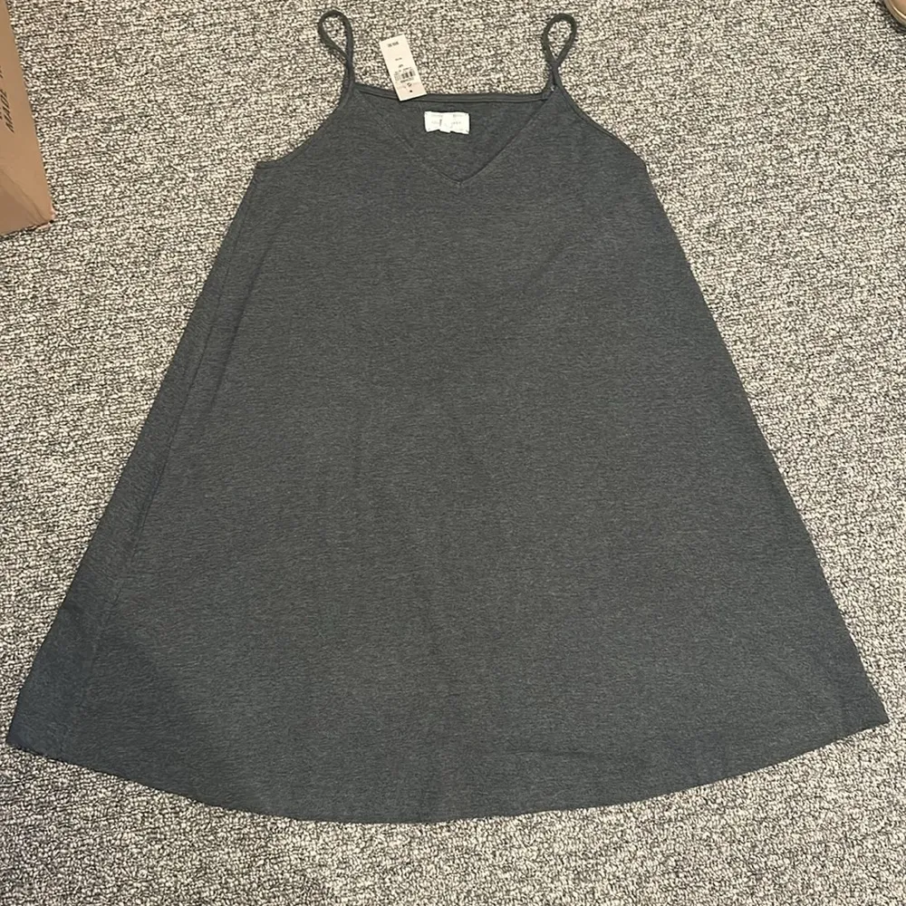 NWT Lou&Grey Petite Charcoal Gray Tank Dress Sz MP - Image 8