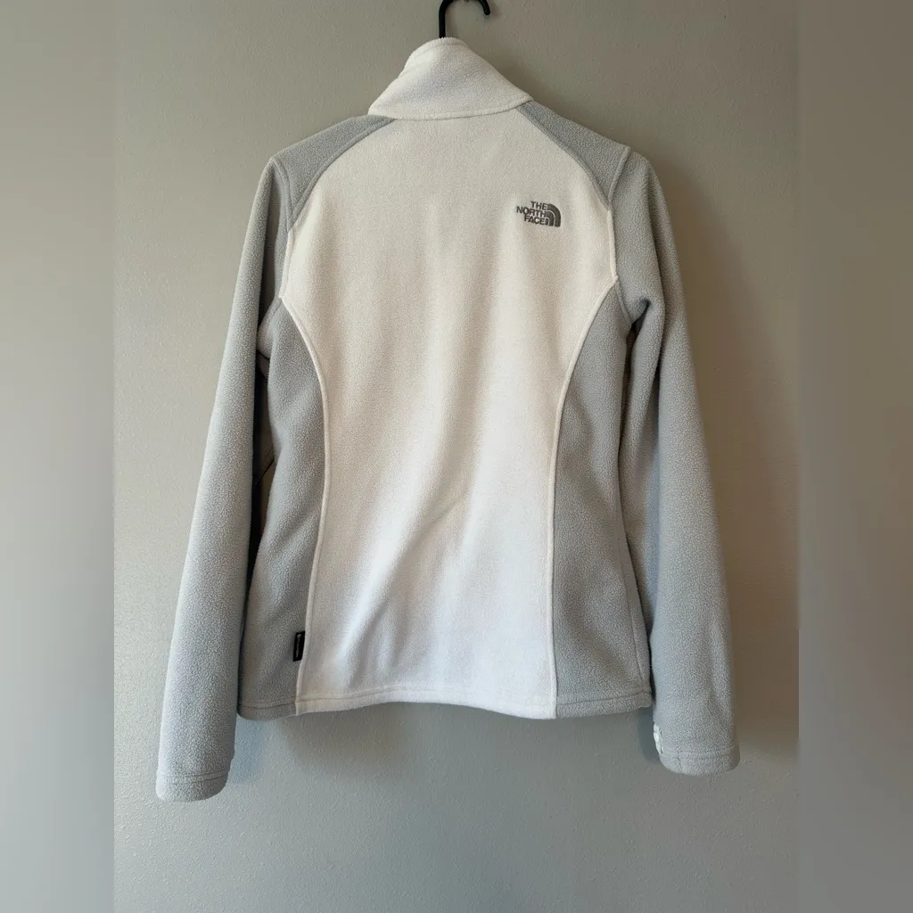 The North Face White And Gray Fleece Jacket - Image 4