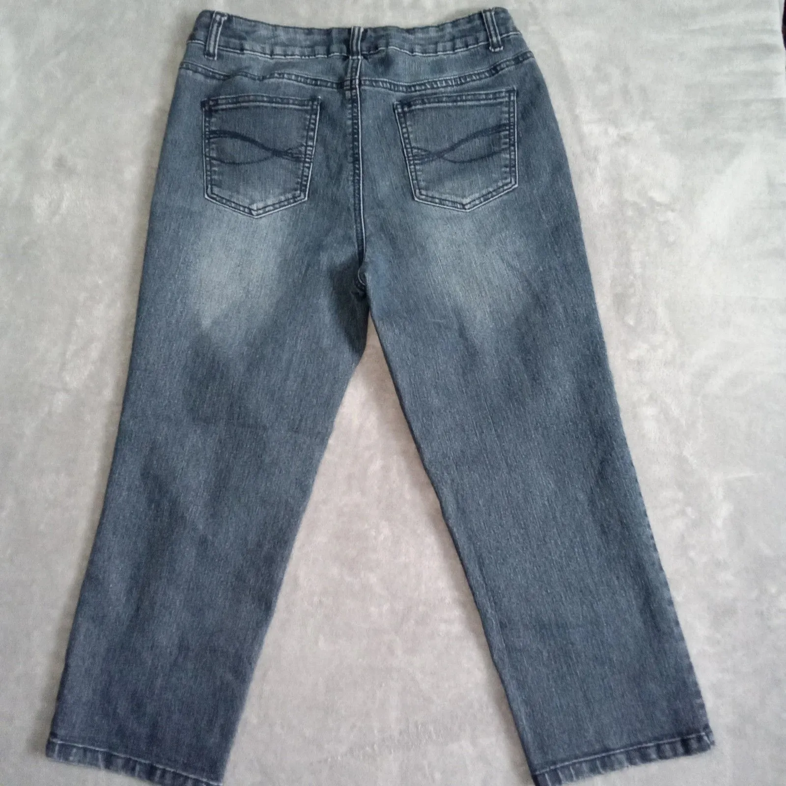 womans Relativity‎ blue denim jean capri size 10 - Image 8