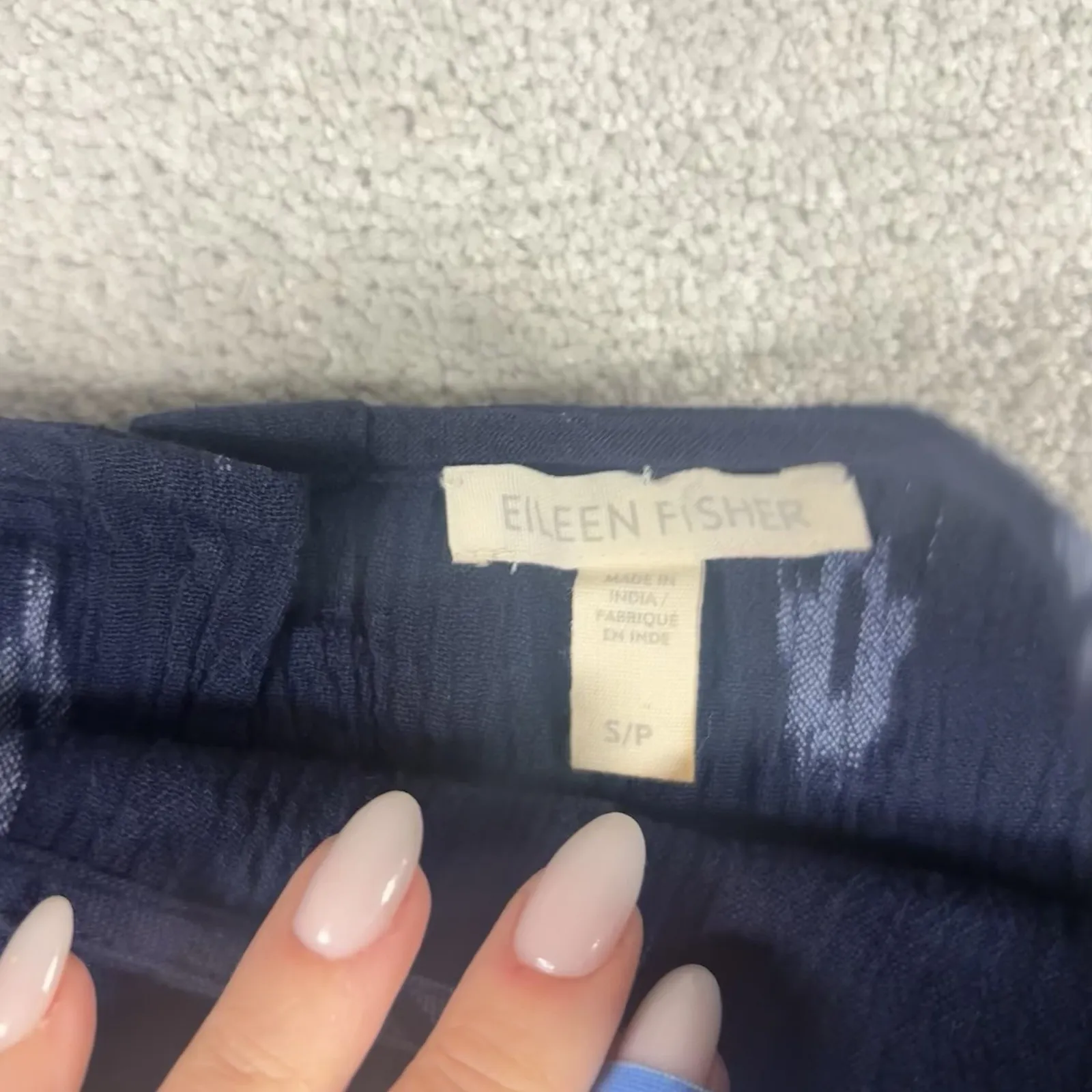 EILEEN FISHER Midnight Blue Cotton Ikat Petal Sleeveless Shell Tank Top small - Image 6