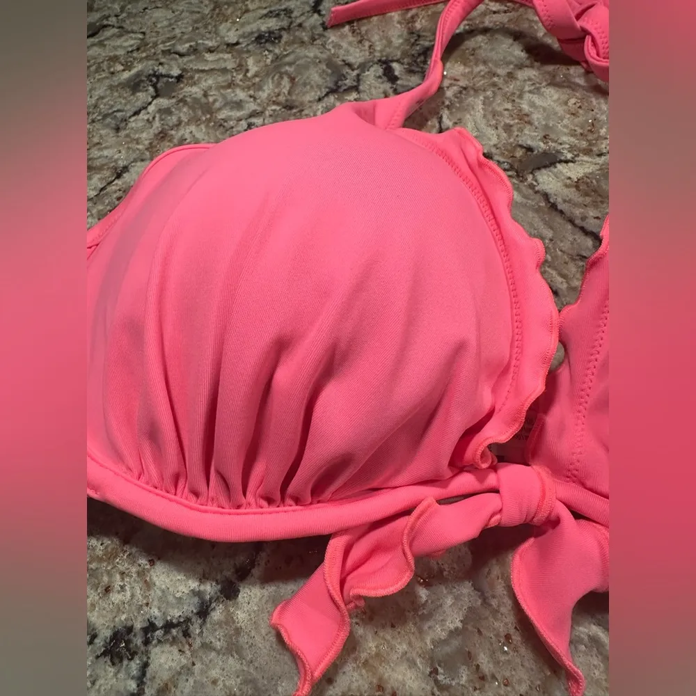 Victoria’s Secret Halter Bikini Top Scallop Twist Tie Coral SZ 36 DDD New - Image 2