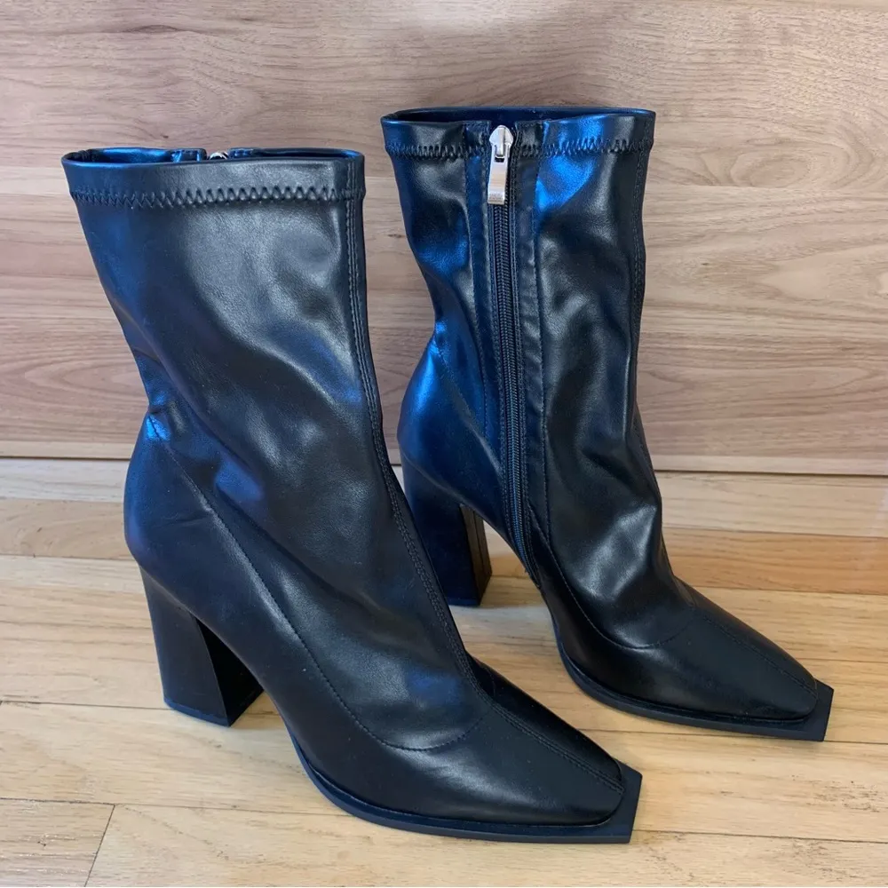 Princess Polly Black Boots - Size 10 - Image 2