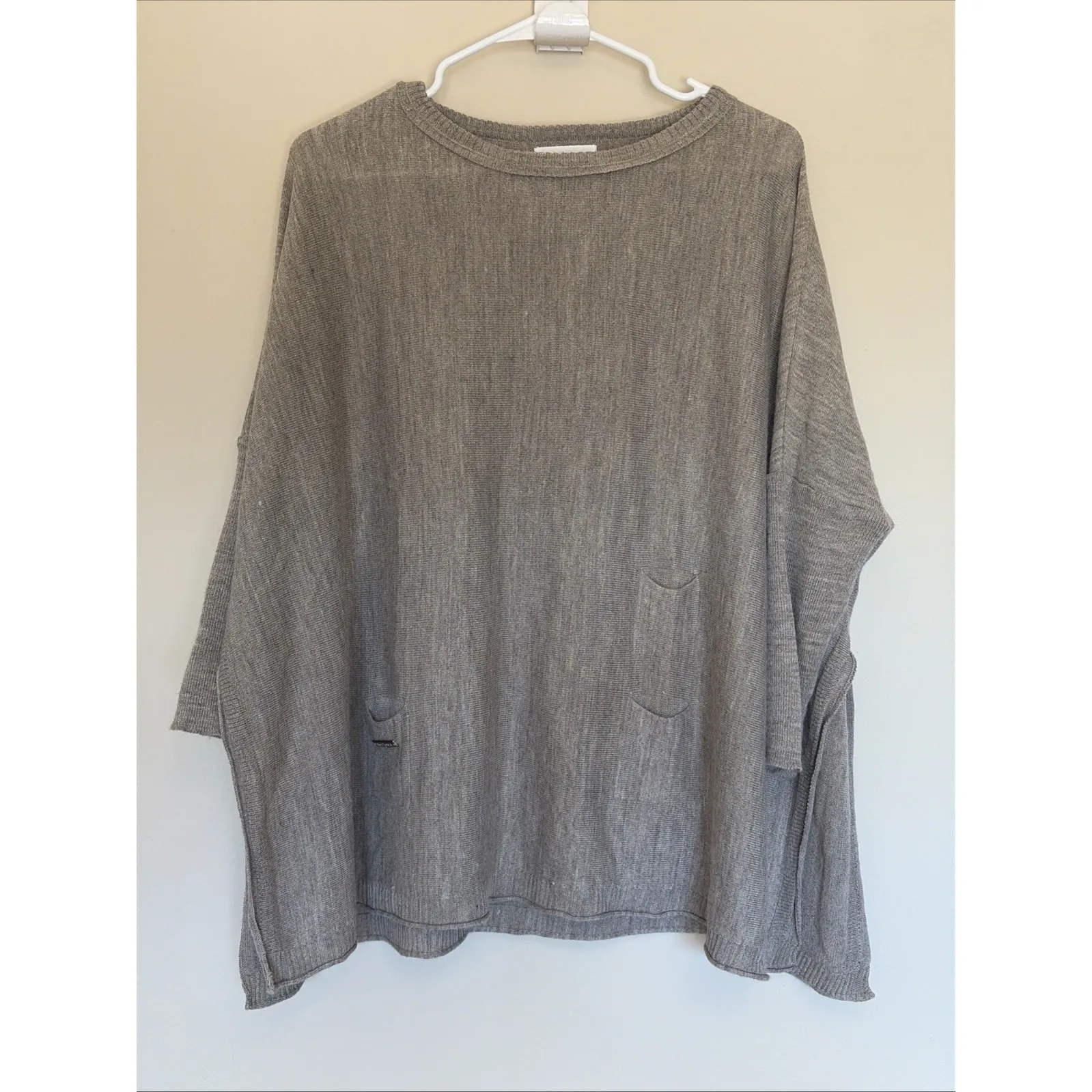 Mer Sea Gray Brown Dolman Sleeve Crewneck Knit Side Slit Blouse Top Shirt OSFA Size undefined - Image 4