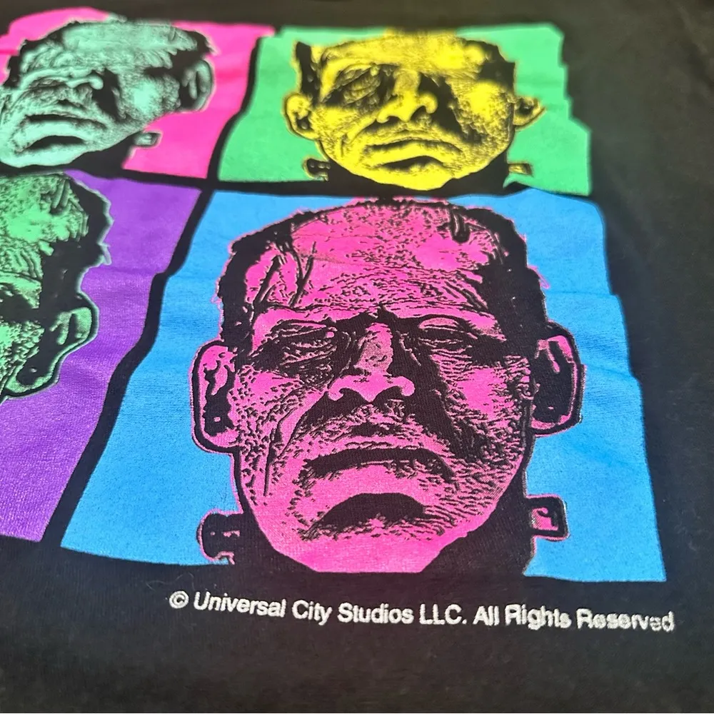 Universal Studios women’s Black Graphic T - Image 8