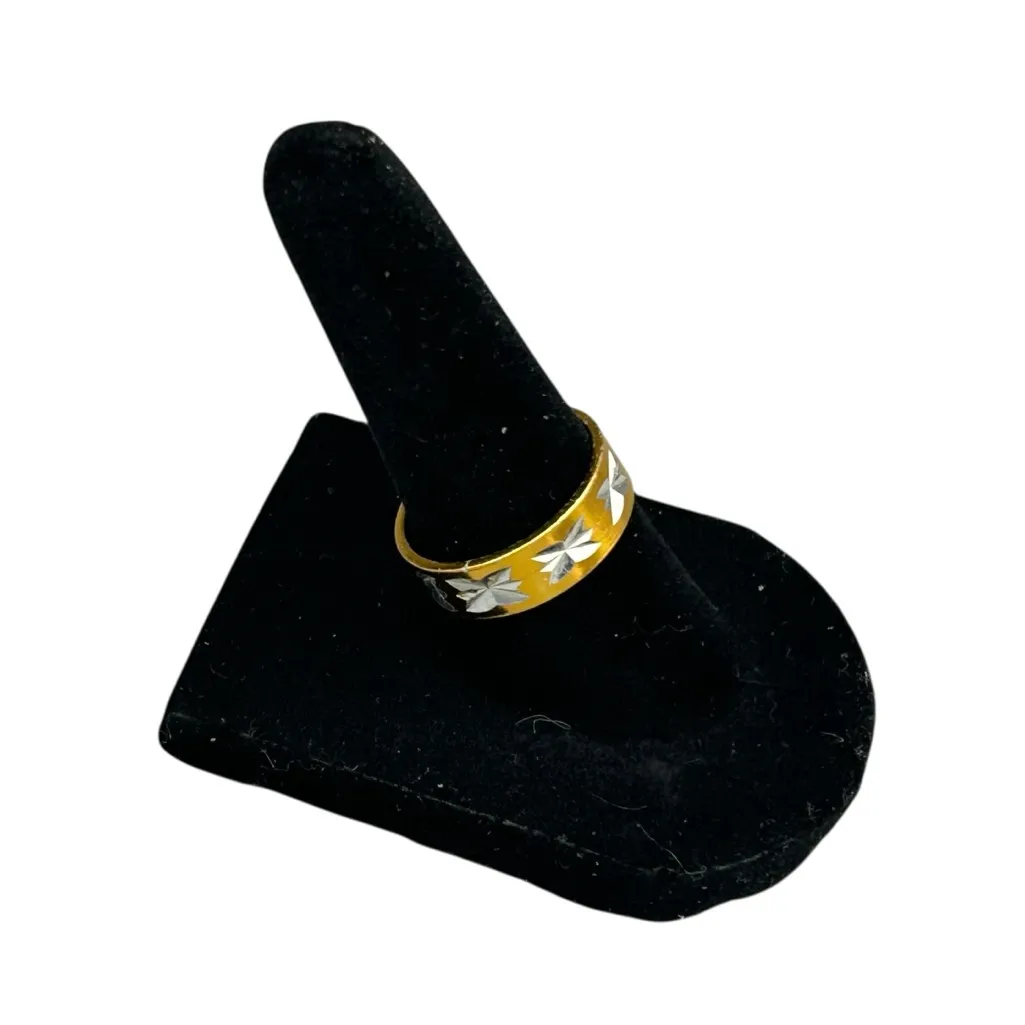 Unisex Two Tone Diamond Cut Band Ring Set - Image 7