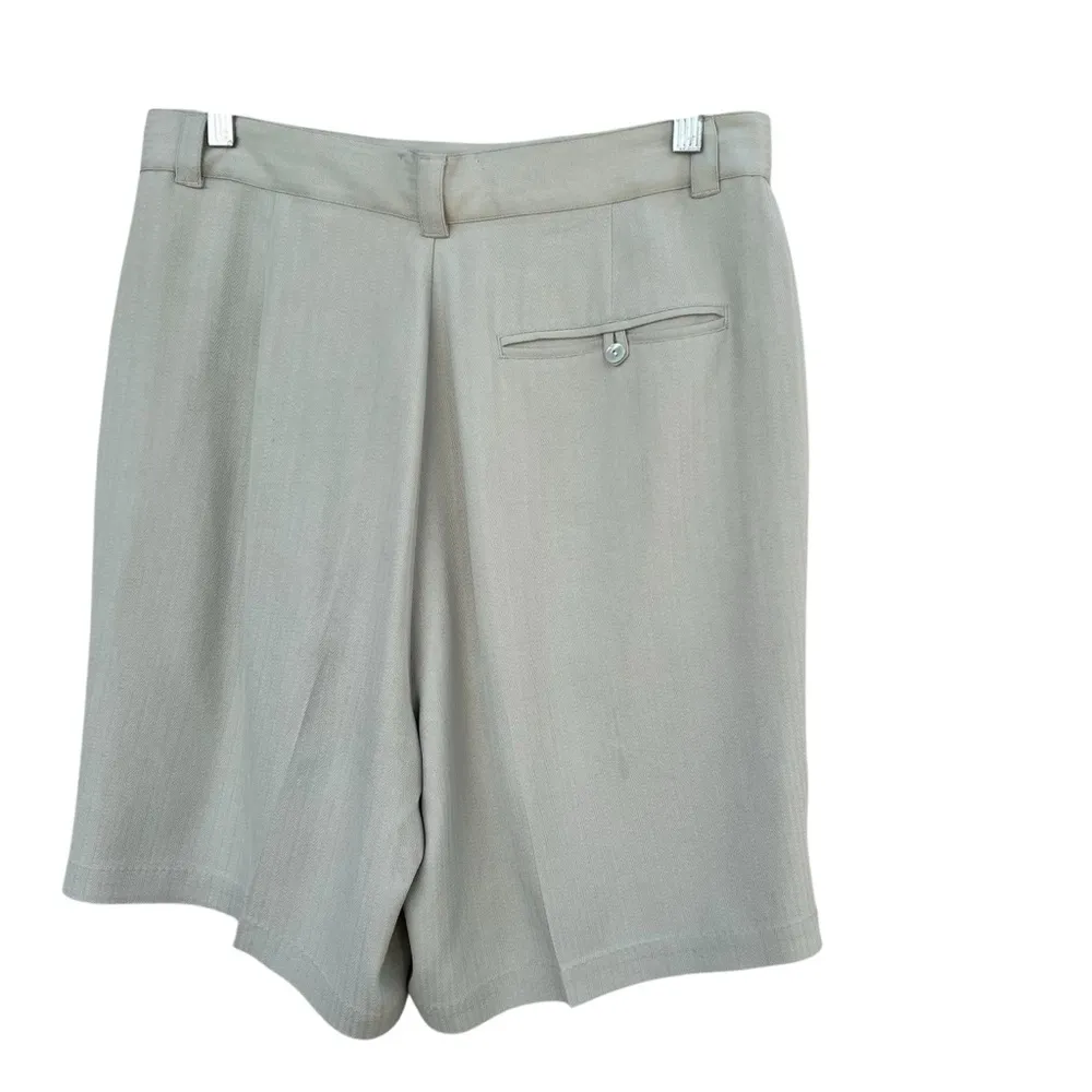 Tommy Bahama 100% Silk High Waisted Long Shorts Size - Image 7