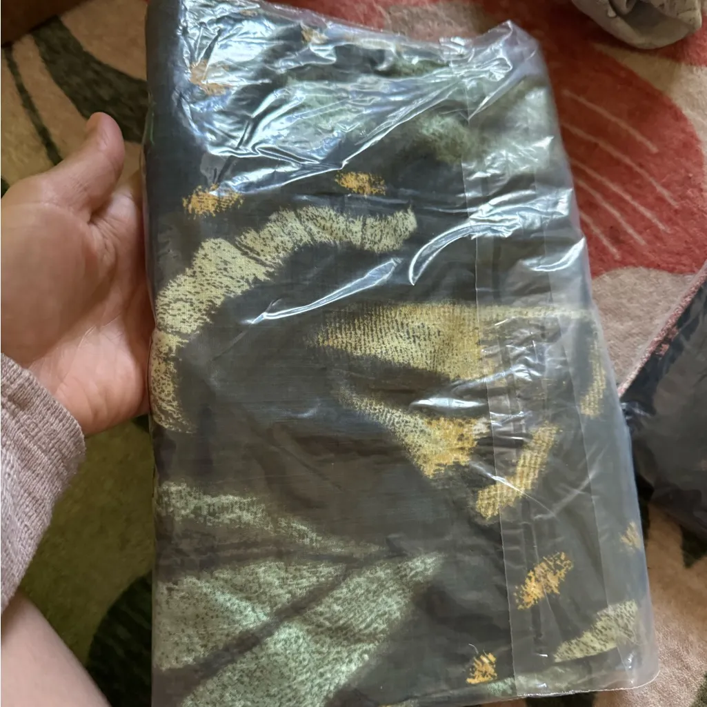 G by Giulianna Green Yellow Black Butterfly Print Midi Dress M Size M - Image 2