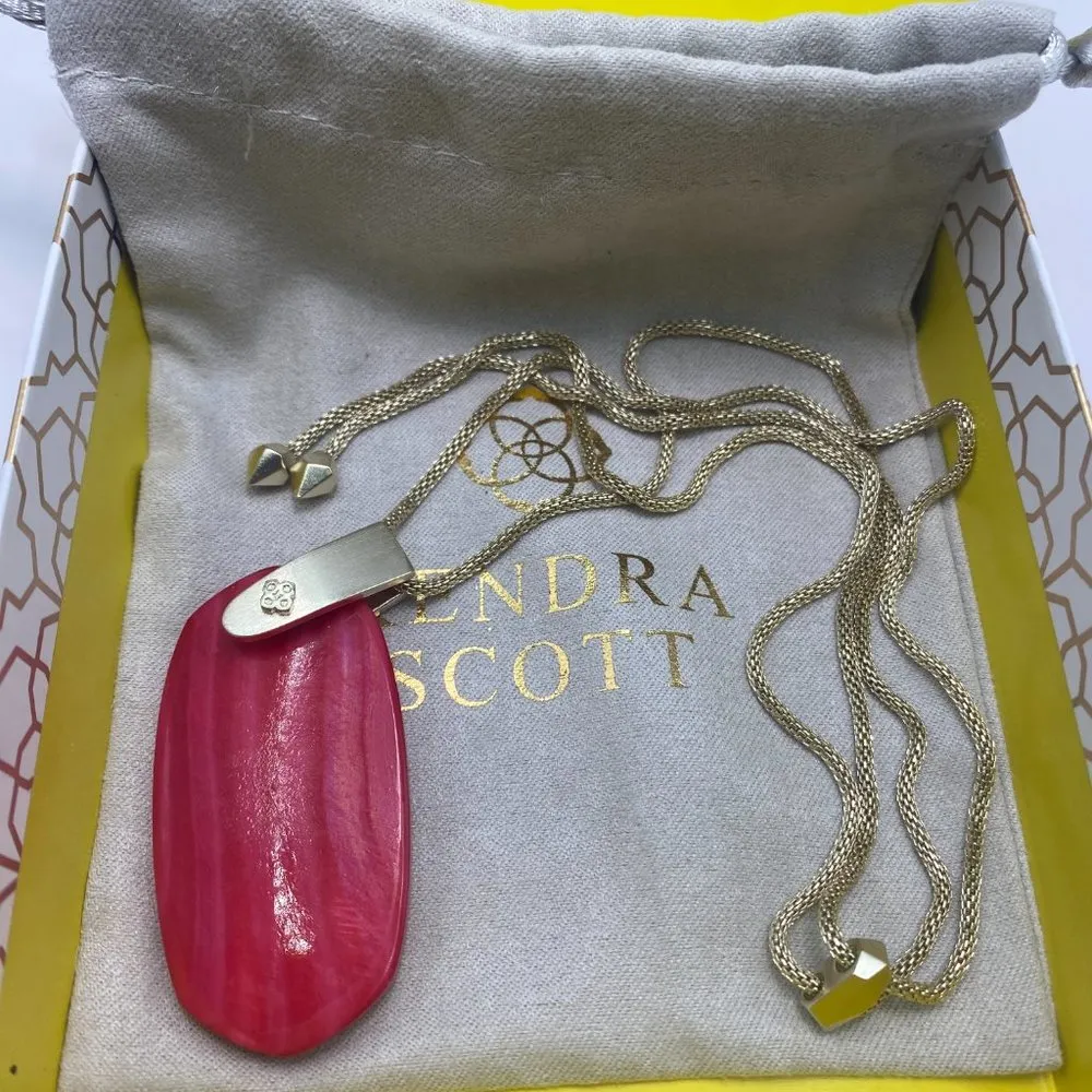 NIB Kendra Scott Inez Rose Gold Long Pendant Necklace in Maroon Jade - Image 6