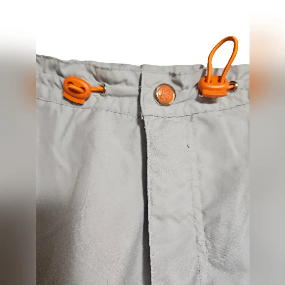 Y2K KikGirl Capri Cargo Pants, size 11 Gray - Image 2