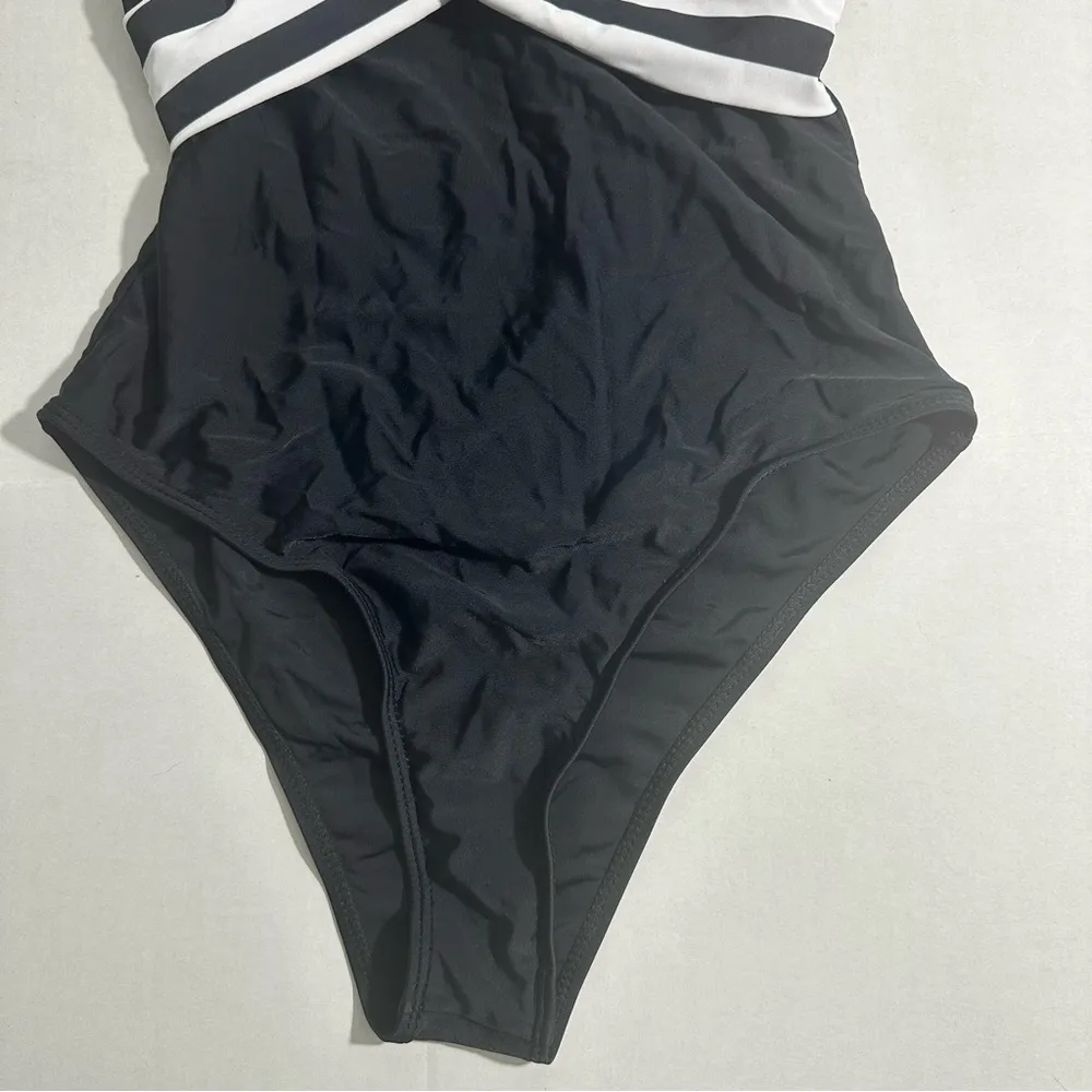 Chic Black and White Striped Swimsuit small - Image 3