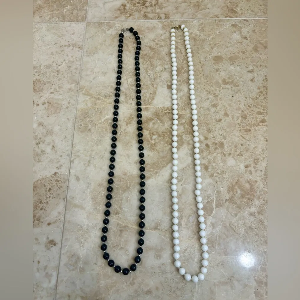 2 Monet Signed Bead Necklaces. - Image 3