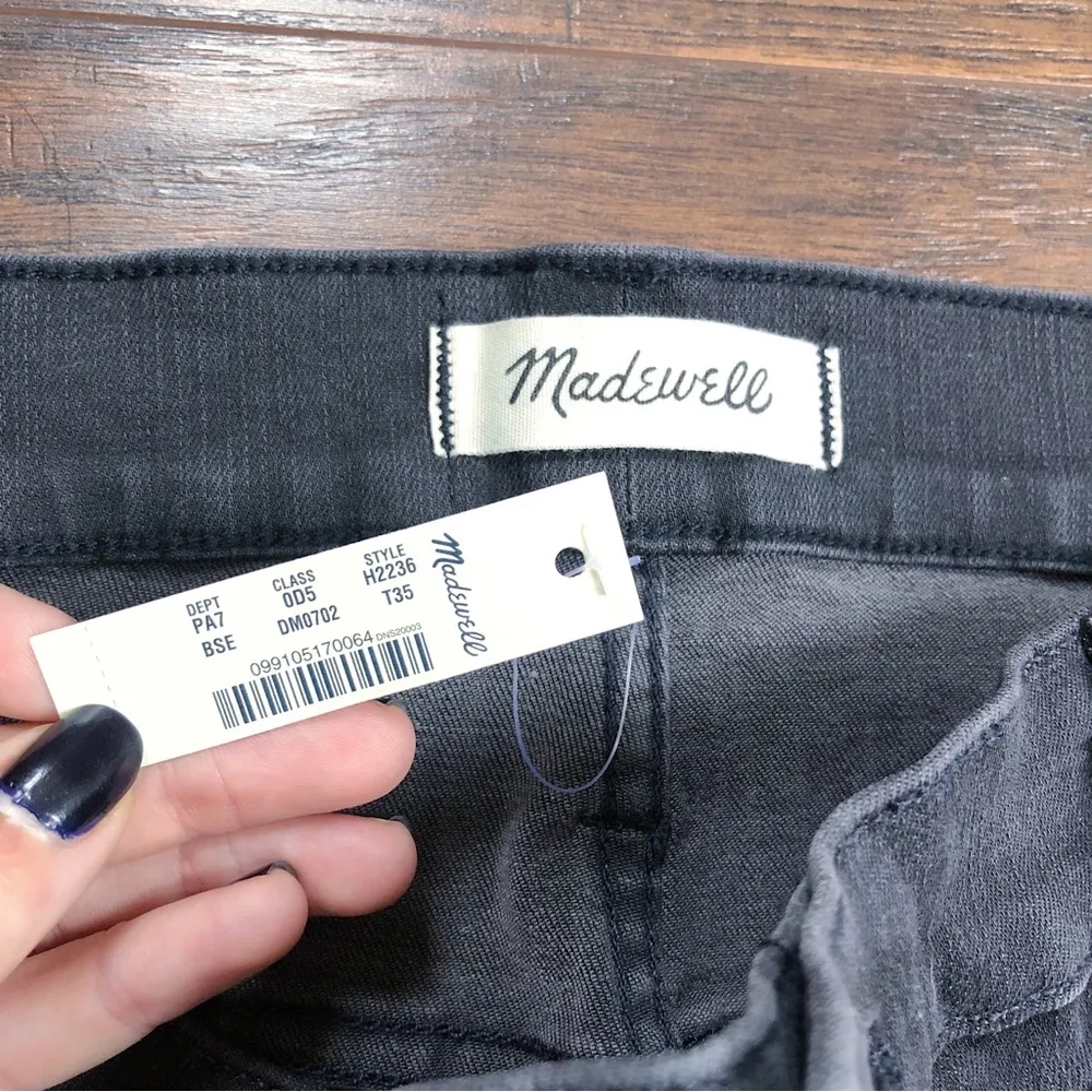 Madewell • 9” Mid Rise Skinny jeans black distressed ripped ankle high raw hem - Image 7