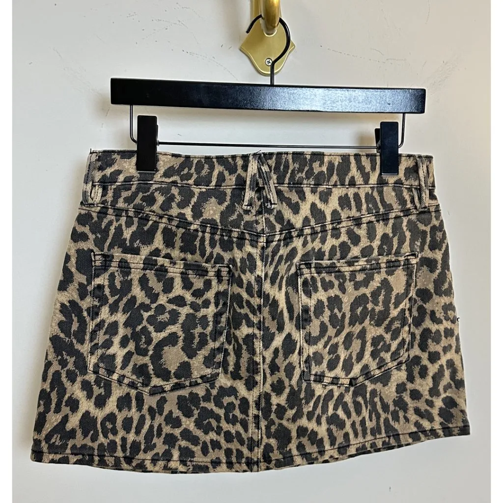 GOOD AMERICAN '90s Leopard Print Denim Miniskirt in Lucky Leopard001 Size US 27 - Image 6