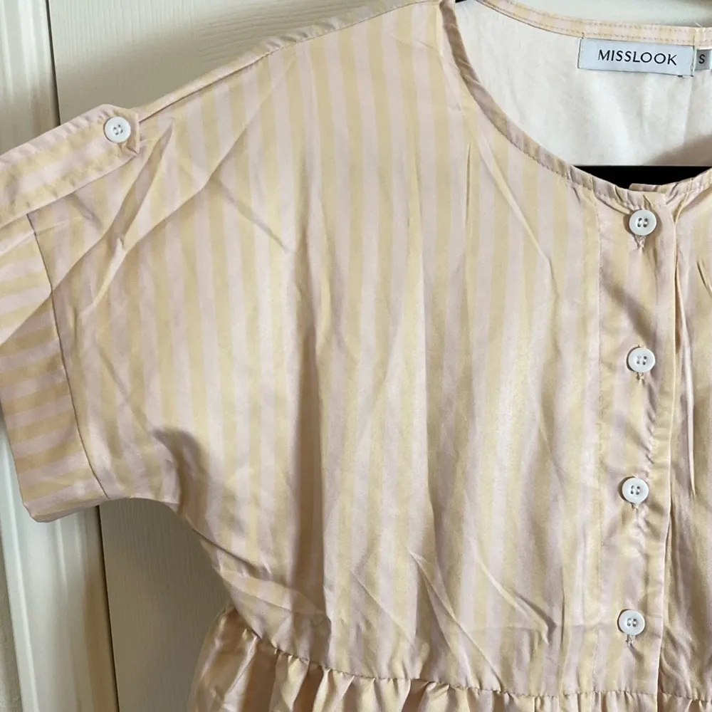 Miss Look wide - Image 5