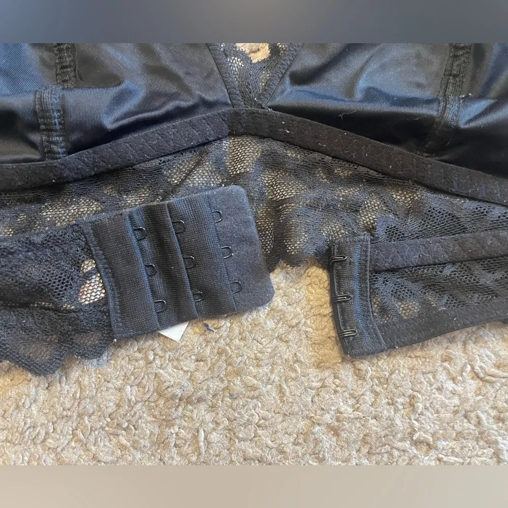 Victoria’s Secret (PINK) Black Floral Lace Barlette, Halter Top, Size S (AA-C) - Image 8