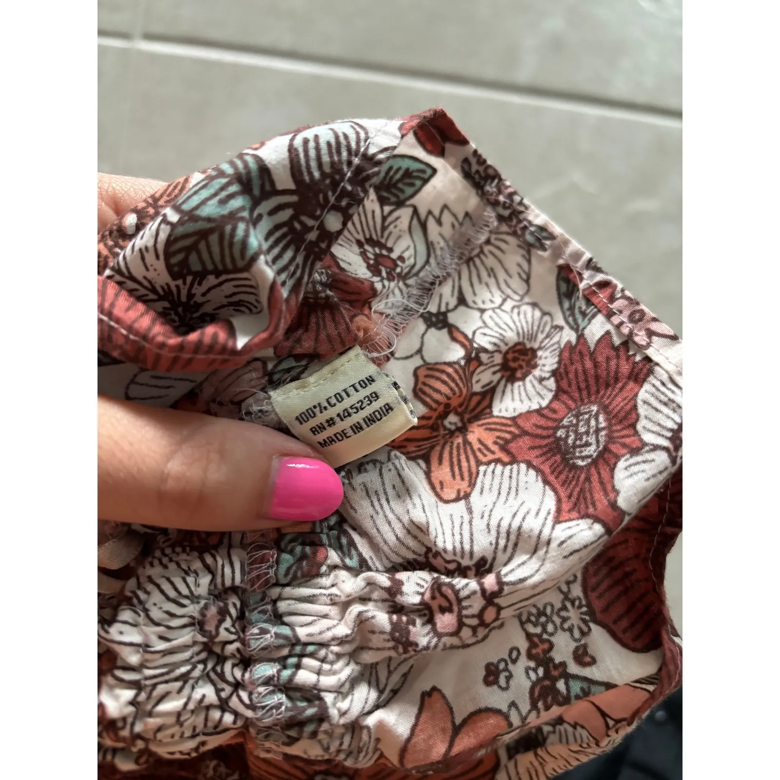 Sim & Sam Top Womens XL Pink Cropped Tie Festival‎ Floral Boho Beachy Tropical Red - Image 4