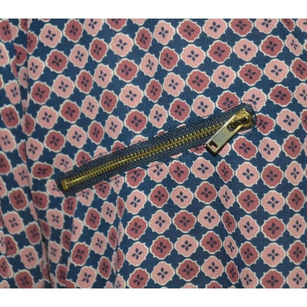 Rue + Women's V - Image 5