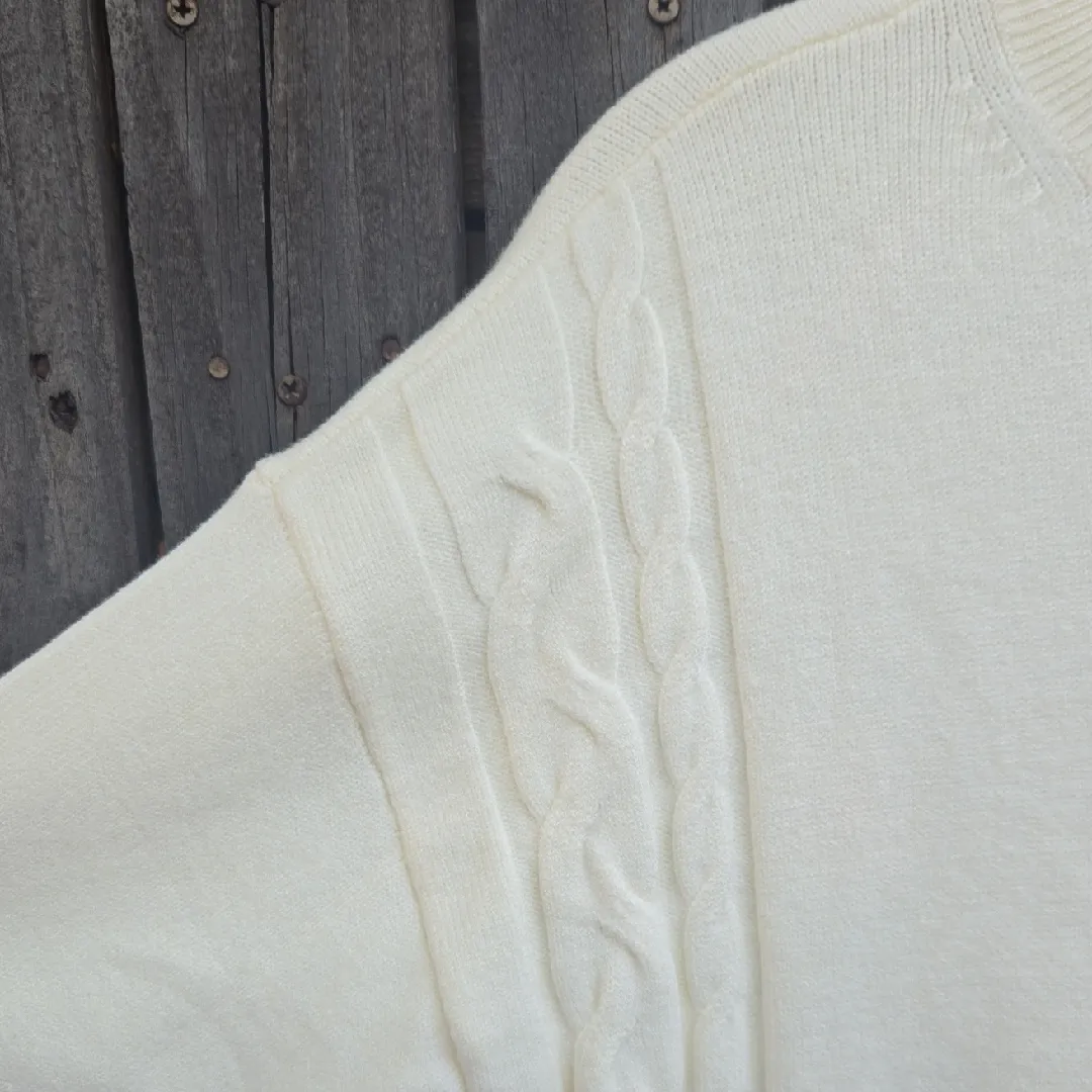 Banana Republic Ivory Turtleneck Sweater - Image 3