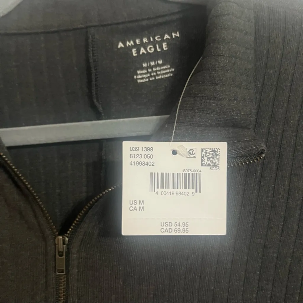 American Eagle Outfitters Charcoal Zip-Up Top - Image 3