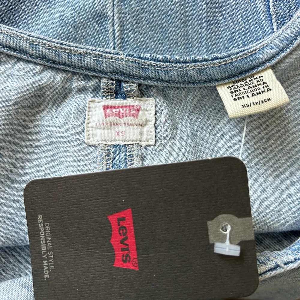 Levi's Alek Denim Romper Button Front NWT Size XS Light Wash $98 Vintage Style - Image 5
