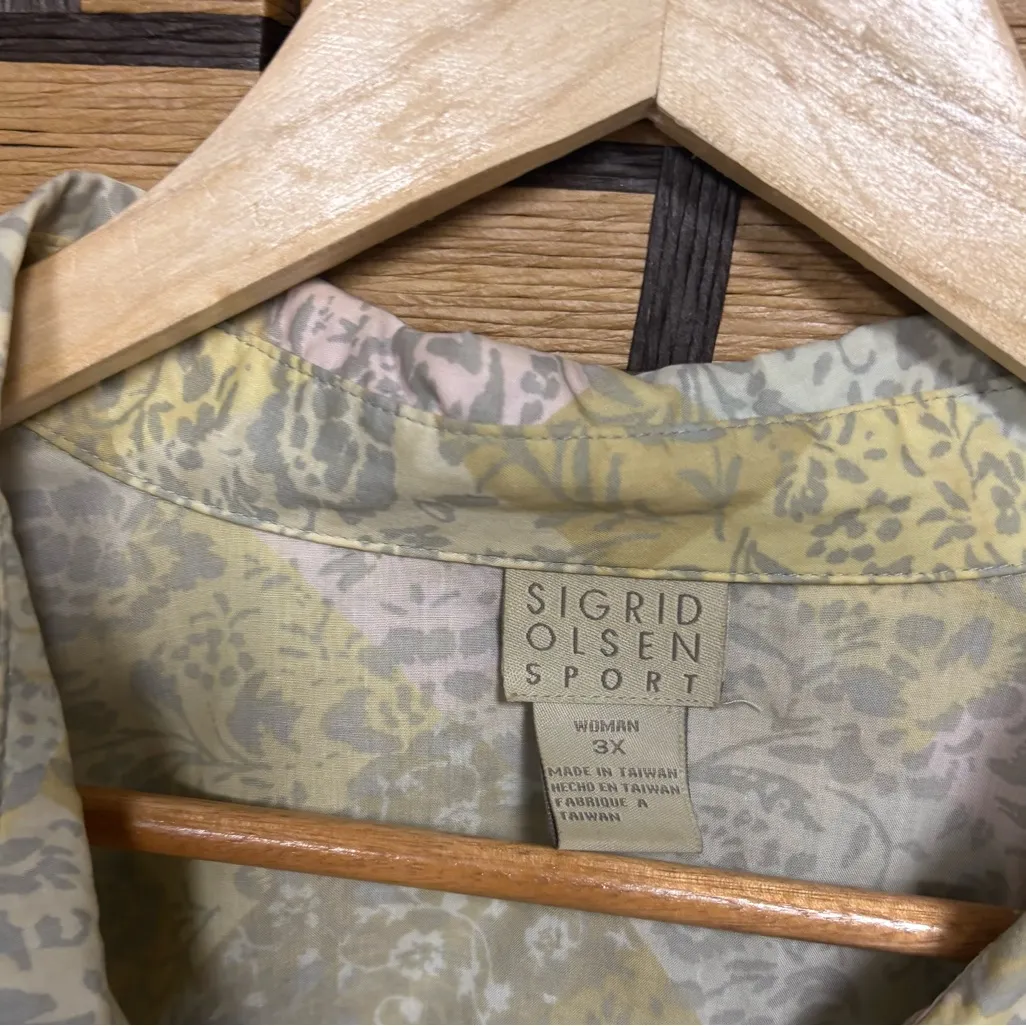 Sigrid‎ Olsen Green Floral Button Down Shirt Size 3X - Image 5