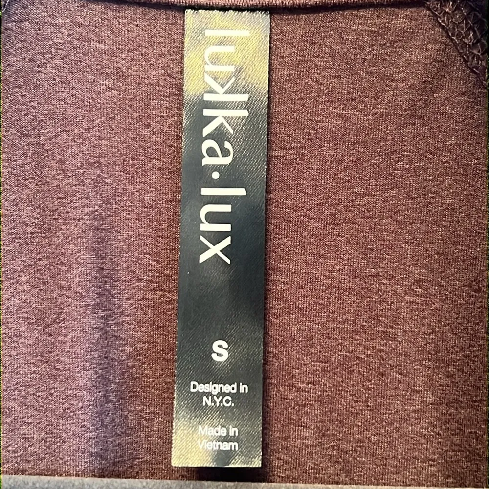 Lukka Women's Purple Long Sleeve 1/4 Zip Pullover Small - Image 2