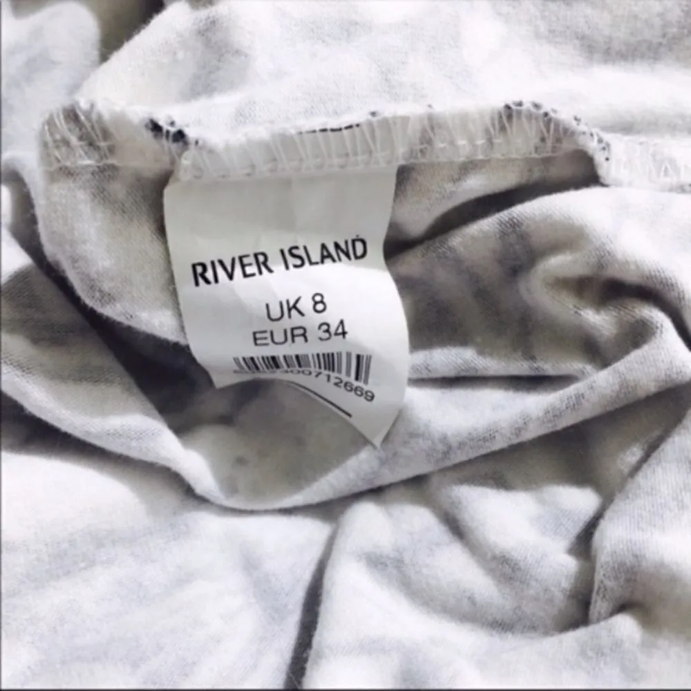 River Island SZ S black & white bodycon dress - Image 5